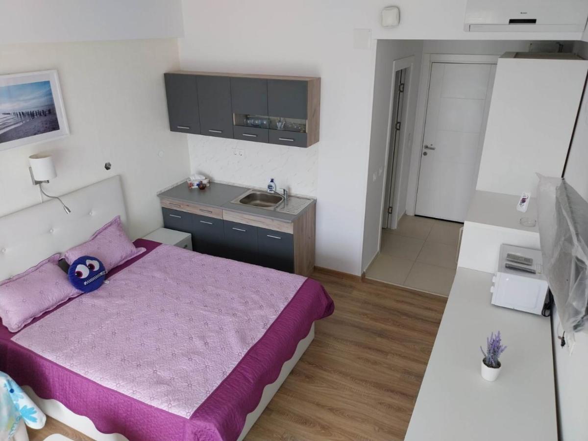 Blaxy Resort Stefi Cu Acces La Piscine Gratuit комуна 23 Аугуст Екстер'єр фото